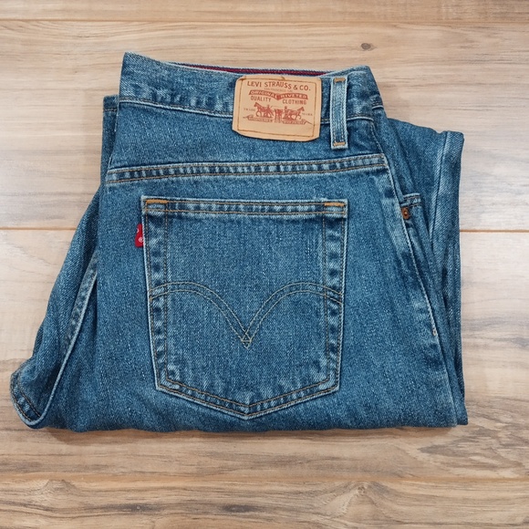 Levi's Denim - Vintage Levi's 550 high waisted tapered leg